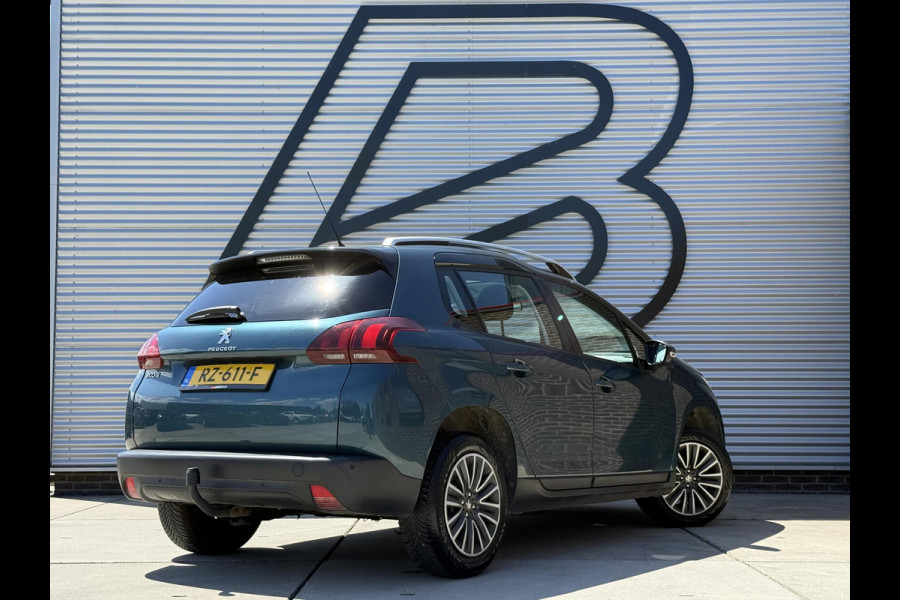 Peugeot 2008 1.2 PureTech Blue Lion 2e Eigenaar|Navi|Pano|Carplay|D-riem vv in 2024|Trekhaak|Airco|Cruise|PDC|N.A.P|APK tot 02-2027