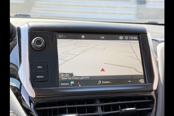 Peugeot 2008 1.2 PureTech Blue Lion 2e Eigenaar|Navi|Pano|Carplay|D-riem vv in 2024|Trekhaak|Airco|Cruise|PDC|N.A.P|APK tot 02-2027
