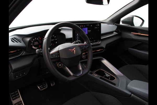 CUPRA Terramar 1.5 eTSI 150 pk Automaat Business Navigatie Apple Carplay/Android Auto PDC VA + Camera 18" LM Velgen Full LED Signature