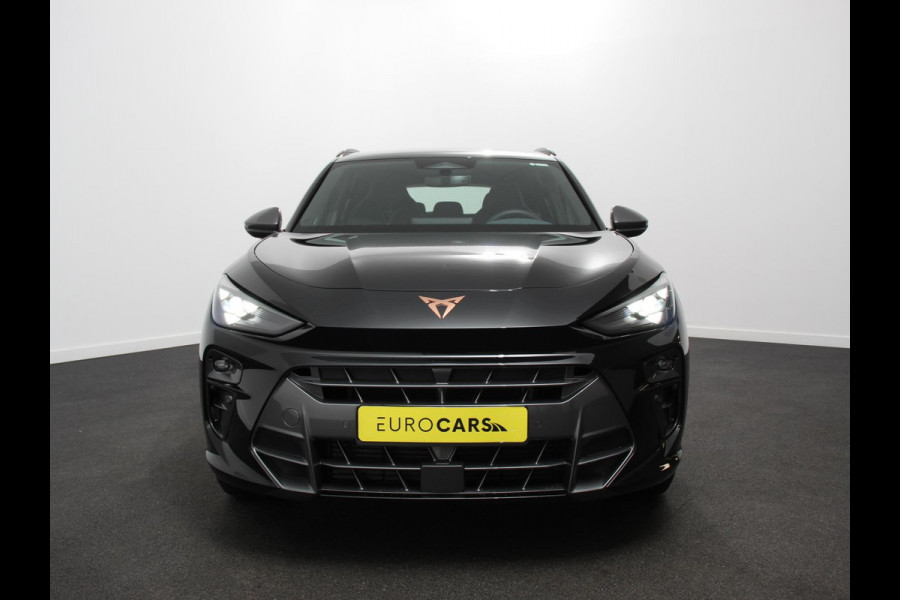 CUPRA Terramar 1.5 eTSI 150 pk Automaat Business Navigatie Apple Carplay/Android Auto PDC VA + Camera 18" LM Velgen Full LED Signature