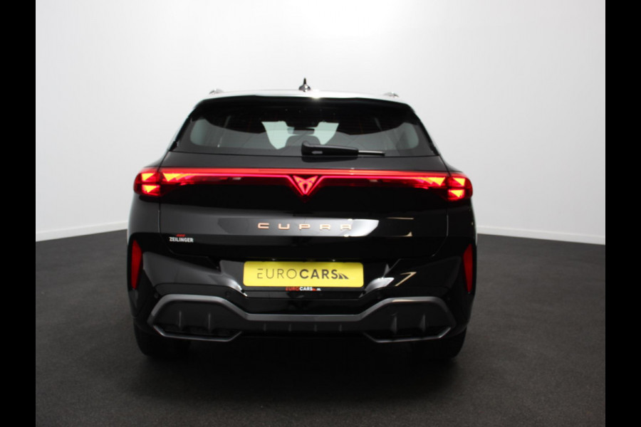 CUPRA Terramar 1.5 eTSI 150 pk Automaat Business Navigatie Apple Carplay/Android Auto PDC VA + Camera 18" LM Velgen Full LED Signature