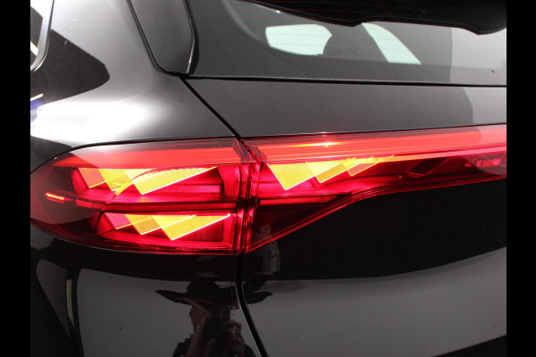 CUPRA Terramar 1.5 eTSI 150 pk Automaat Business Navigatie Apple Carplay/Android Auto PDC VA + Camera 18" LM Velgen Full LED Signature
