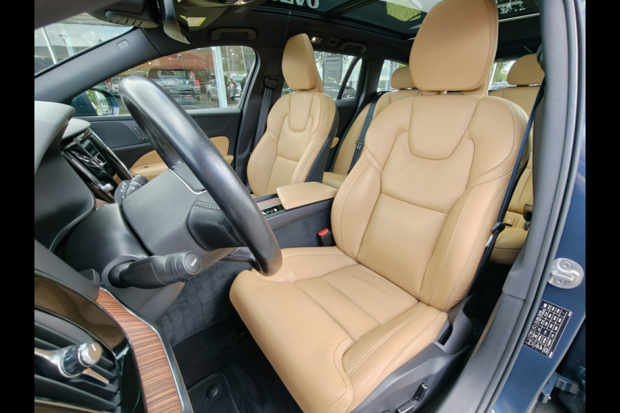 Volvo V60 Cross Country B5 265PK AWD Pro | Trekhaak | Adapt. Cruise | Stoelventilatie | Panodak |