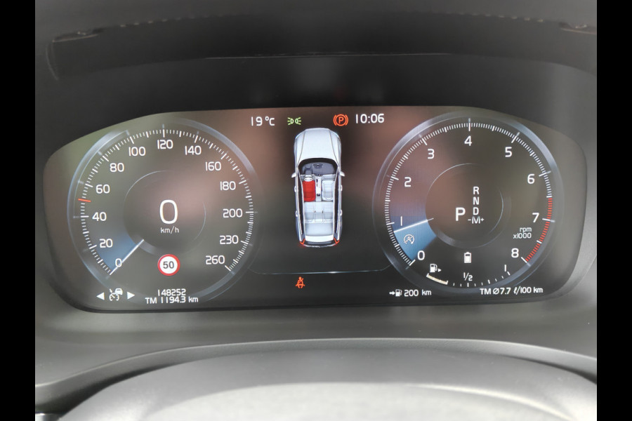 Volvo V60 Cross Country B5 265PK AWD Pro | Trekhaak | Adapt. Cruise | Stoelventilatie | Panodak |