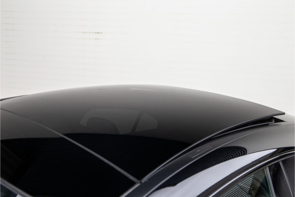 Mercedes-Benz CLA-Klasse 200 AMG Premium Pano, Nightpack, Key-Less, 2025