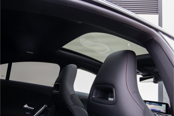 Mercedes-Benz CLA-Klasse 200 AMG Premium Pano, Nightpack, Key-Less, 2025