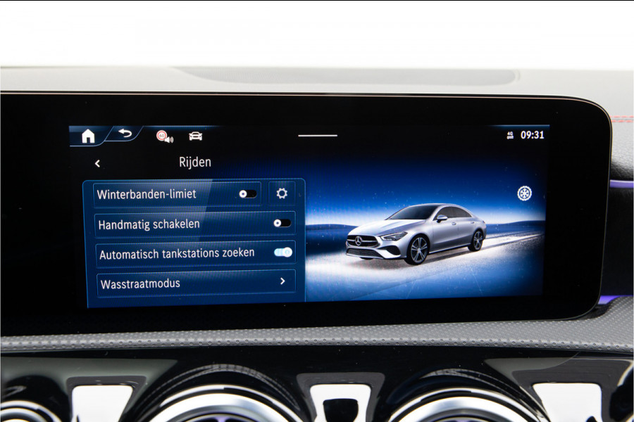 Mercedes-Benz CLA-Klasse 200 AMG Premium Pano, Nightpack, Key-Less, 2025