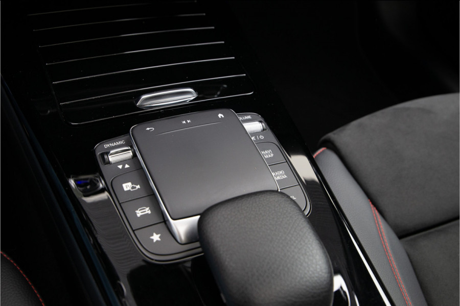 Mercedes-Benz A-Klasse 250 e AMG Nightpack, Pano, Memory, Key-Less 2022
