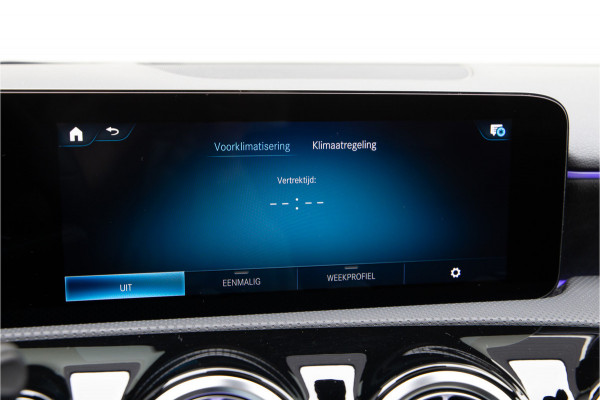 Mercedes-Benz A-Klasse 250 e AMG Nightpack, Pano, Memory, Key-Less 2022