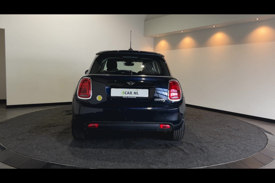 MINI Electric MINI Electric Collection 33 kWh | Head-up Display | Achteruitrijcamera | Digitaal dashboard | Soh (batterijcheck) Waarde 93,1 %