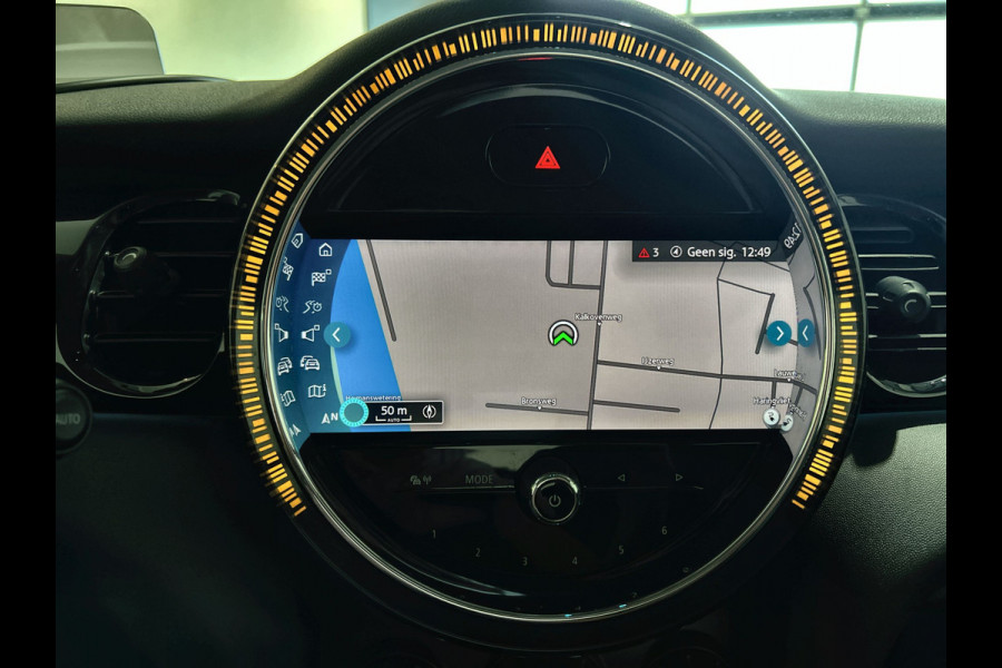 MINI Electric MINI Electric Collection 33 kWh | Head-up Display | Achteruitrijcamera | Digitaal dashboard | Soh (batterijcheck) Waarde 93,1 %