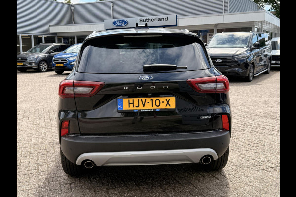 Ford Kuga 2.5 PHEV Titanium | SCI | 243pk | Wegklapbare trekhaak | Winter Pack | Navigatie | Achteruitrijcamera | NLD Auto | 1e Eigenaar | 2.100kg Trekgewicht