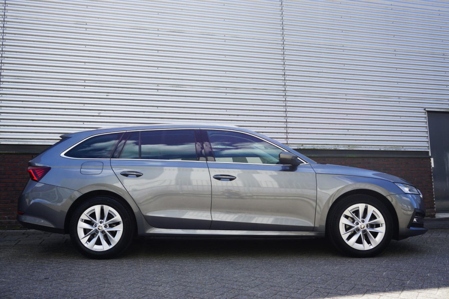 Škoda Octavia Combi 1.0 e-TSI Business Edition Plus/Trekhaak/Camera/ Travel Pakket.