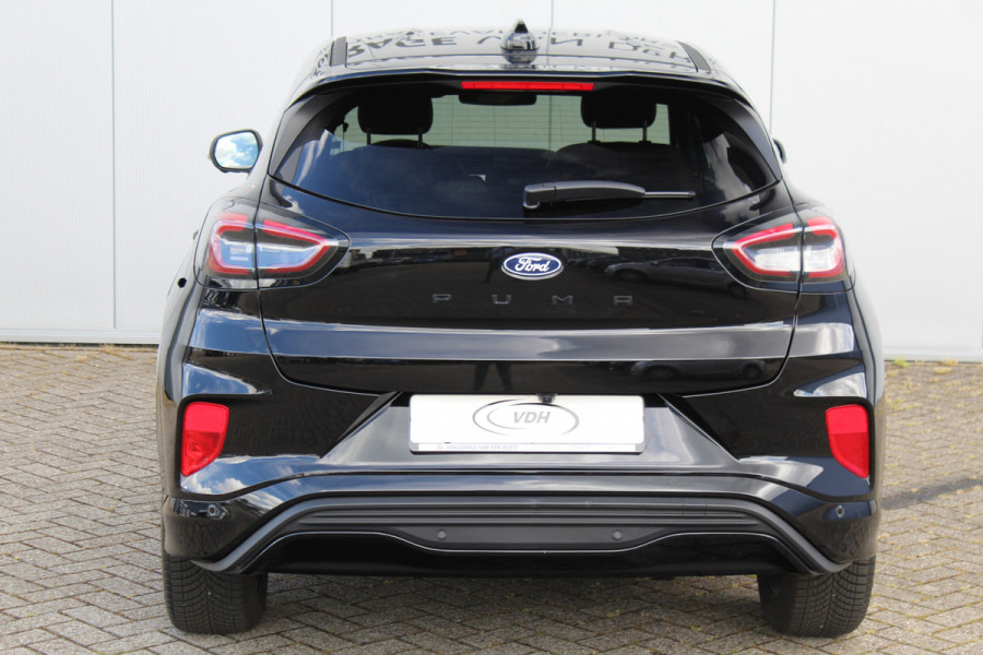 Ford Puma 1.0-125pk EcoBoost Mild-Hybrid ST-Line X AUTOMAAT ! Heerlijk comfortabele, sportieve en luxe hoogzitter, fabr. garamtie t/m 15-07-2029 ! Autm. airco, stoel-, stuur- en voorraamverw., navigatie, telefoonvoorb., lane- en side assist, adapt. cruise cntrl etc.