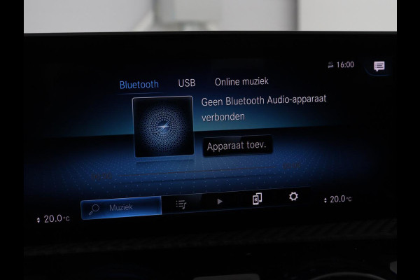 Mercedes-Benz A-Klasse 200 Business Solution AMG | Stoelverwarming | Carplay | Leder/Alcantara | Camera | Sfeerverlichting | Park Assist | Climate control | Full LED | Bluetooth | Cruise control