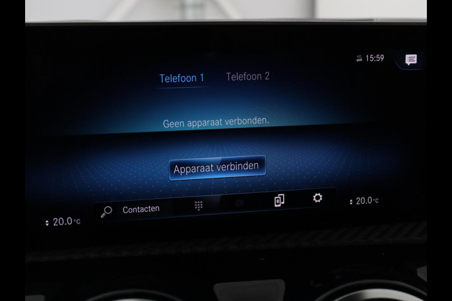 Mercedes-Benz A-Klasse 200 Business Solution AMG | Stoelverwarming | Carplay | Leder/Alcantara | Camera | Sfeerverlichting | Park Assist | Climate control | Full LED | Bluetooth | Cruise control