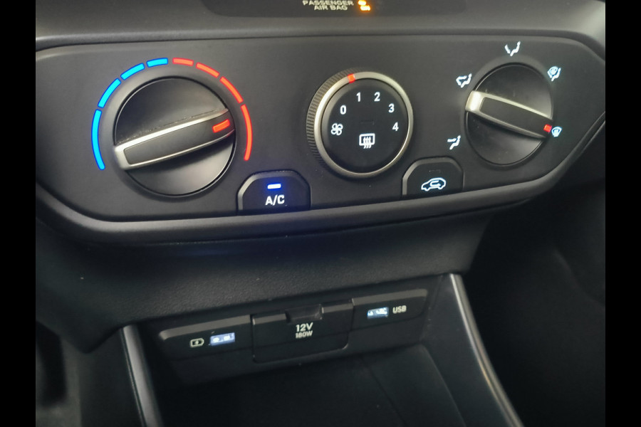 Hyundai i20 1.0 T-GDI Comfort Smart uit 2023 Rijklaar + Fabrieksgarantie tot 02-2028 Henk Jongen Auto's in Helmond,  al 50 jaar service zoals 't hoort!