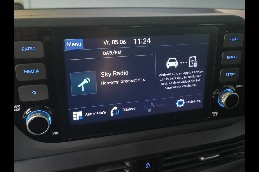 Hyundai i20 1.0 T-GDI Comfort Smart uit 2023 Rijklaar + Fabrieksgarantie tot 02-2028 Henk Jongen Auto's in Helmond,  al 50 jaar service zoals 't hoort!