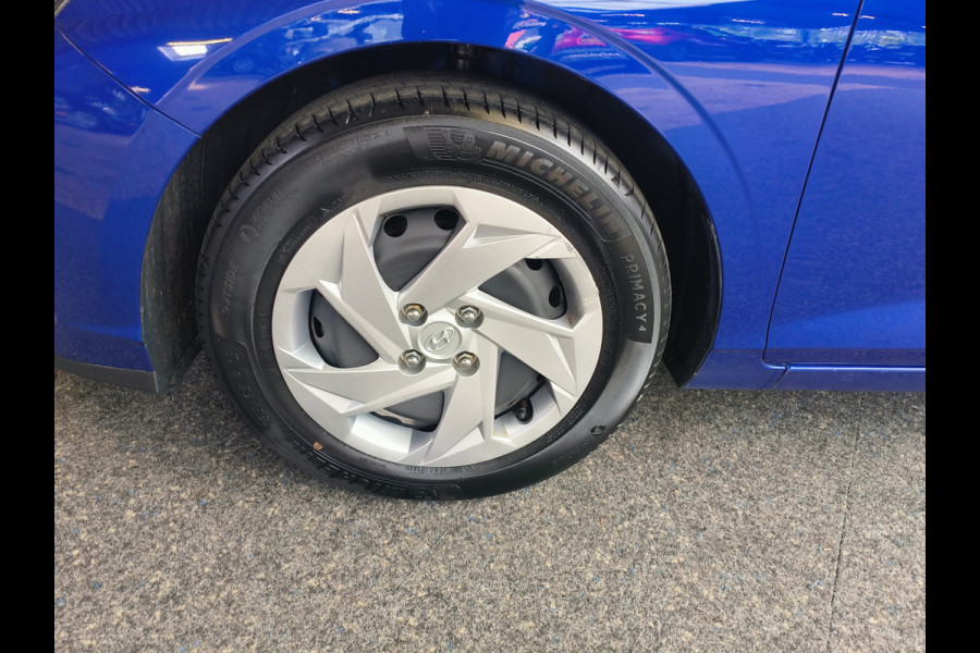 Hyundai i20 1.0 T-GDI Comfort Smart uit 2023 Rijklaar + Fabrieksgarantie tot 02-2028 Henk Jongen Auto's in Helmond,  al 50 jaar service zoals 't hoort!