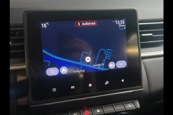 Renault Captur 1.6 E-Tech Plug-in Hybrid 160 Intens Rijklaar + 12 maanden Bovag-garantie Henk Jongen Auto's in Helmond,  al 50 jaar service zoals 't hoort!