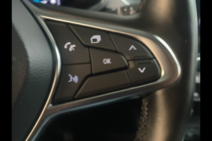 Renault Captur 1.6 E-Tech Plug-in Hybrid 160 Intens Rijklaar + 12 maanden Bovag-garantie Henk Jongen Auto's in Helmond,  al 50 jaar service zoals 't hoort!