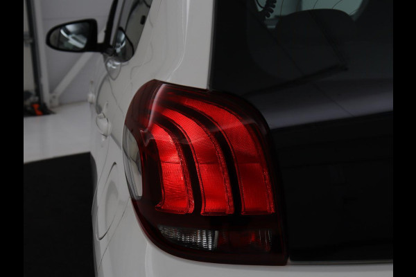 Peugeot 108 1.0 e-VTi Executive | Carplay | Camera | Climate control | Speedlimiter | Bluetooth | Lichtmetalen velgen | Origineel NL
