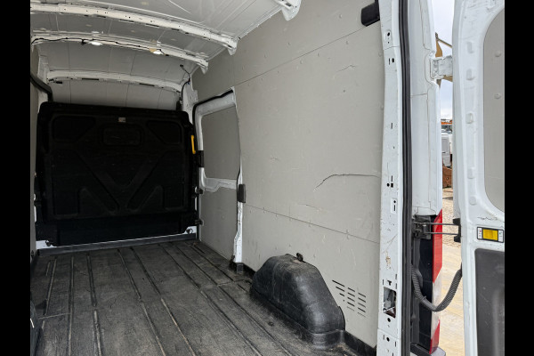 Ford Transit 2.0 TDCI 170PK Airco Cruise Control Parkeersensoren Voorruitverwarming