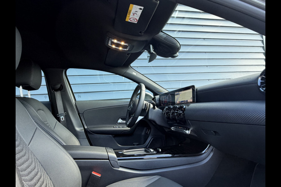 Mercedes-Benz A-Klasse 250 e Star Edition / Camera / Navigatie
