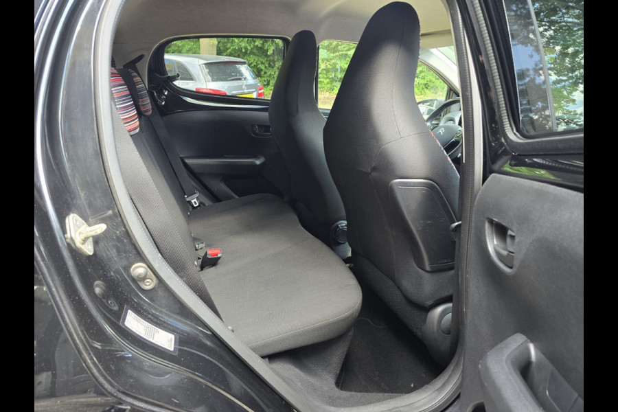 Citroën C1 1.0 VTi Feel | 2E EIGENAAR | 12MND GARANTIE | CAMERA | AIRCO | ELEC RAMEN | NW APK |
