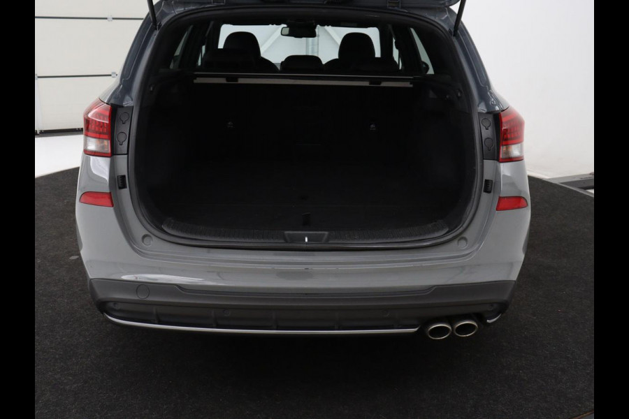Hyundai i30 1.5 T-GDi MHEV N Line | Stoelverwarming | Leder/Alcantara | Adaptive cruise | Memory | Carplay | Camera | Navigatie | Keyless | Full LED | 18'' | Side Assist | Parkeerhulp