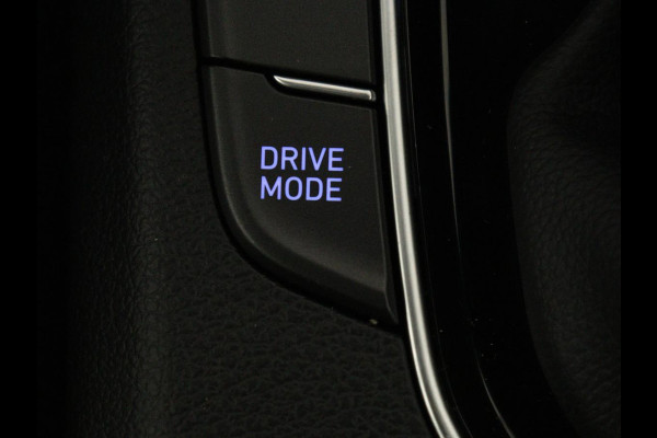 Hyundai i30 1.5 T-GDi MHEV N Line | Stoelverwarming | Leder/Alcantara | Adaptive cruise | Memory | Carplay | Camera | Navigatie | Keyless | Full LED | 18'' | Side Assist | Parkeerhulp