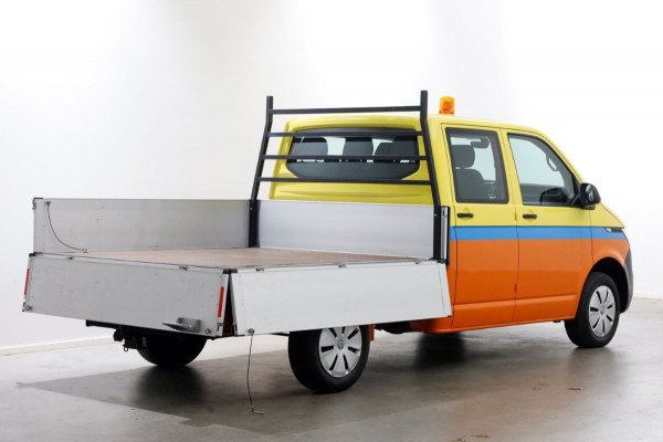 Volkswagen Transporter T6.1 2.0 TDI 110pk L2H1 D.C. Open Laadbak Airco/Carplay 03-2023