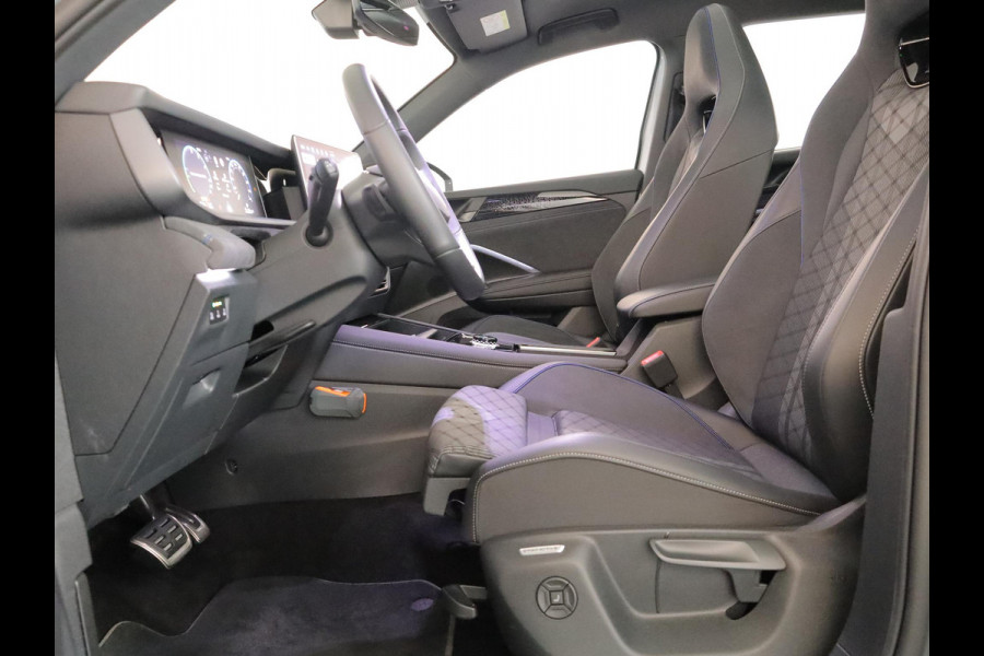 Volkswagen Tayron 1.5 eHybrid R-Line Edition 204 pk Automaat (DSG) | Verlengde garantie | Navigatie | Panoramadak | Trekhaak (wegklapbaar) | Parkeersensoren (Park assist) | Rondomzicht camera | Stoelverwarming | R-Line |