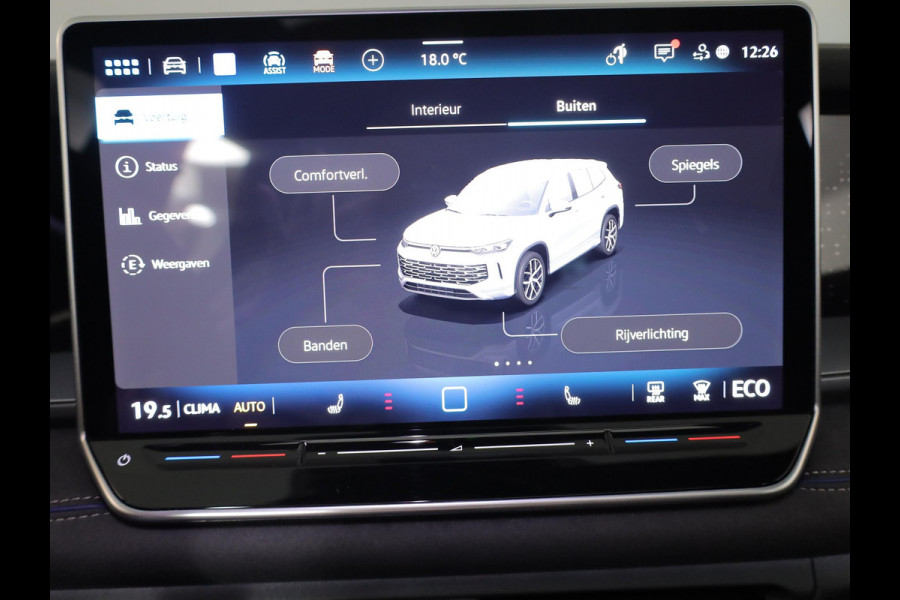 Volkswagen Tayron 1.5 eHybrid R-Line Edition 204 pk Automaat (DSG) | Verlengde garantie | Navigatie | Panoramadak | Trekhaak (wegklapbaar) | Parkeersensoren (Park assist) | Rondomzicht camera | Stoelverwarming | R-Line |