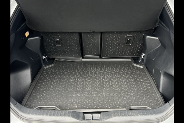 Toyota Yaris Cross 1.5 Hybrid Team D | Navi XL | Elek klep | Camera | Winter Pack
