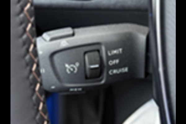 Peugeot 3008 1.6 HYbrid 225 GT BOMVOL! | ELEK. STOEL MET Massage & GEHEUGEN | VOORSTOELEN VERWARMD | ADAP. CRUISE | RIJKLAAR + 12 MND BOVAG GARANTIE | CAMERA VOOR & ACHTER | FOCAL AUDIO |