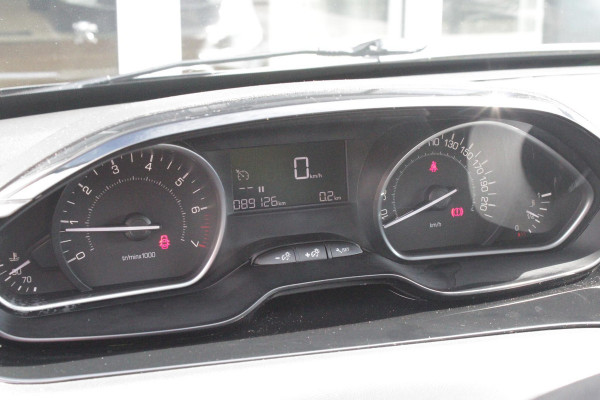 Peugeot 208 1.2 82PK BLUE LEASE | APPLE CARPLAY/ANDROID AUTO | NAVIGATIE | CRUISE CONTROL | AIRCO | AUX/USB |
