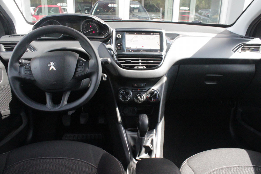 Peugeot 208 1.2 82PK BLUE LEASE | APPLE CARPLAY/ANDROID AUTO | NAVIGATIE | CRUISE CONTROL | AIRCO | AUX/USB |