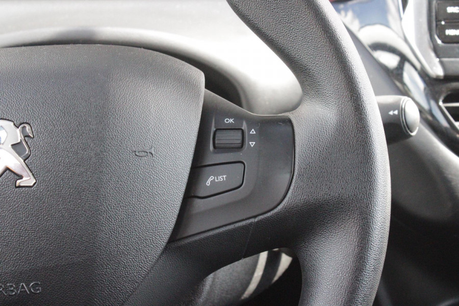 Peugeot 208 1.2 82PK BLUE LEASE | APPLE CARPLAY/ANDROID AUTO | NAVIGATIE | CRUISE CONTROL | AIRCO | AUX/USB |