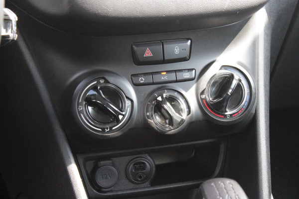 Peugeot 208 1.2 82PK BLUE LEASE | APPLE CARPLAY/ANDROID AUTO | NAVIGATIE | CRUISE CONTROL | AIRCO | AUX/USB |