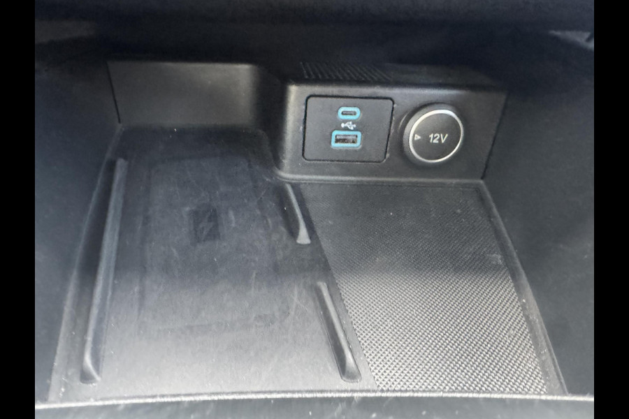 Ford Kuga 2.5 PHEV ST-Line X | SCI | 225pk | Adaptieve Cruise | Panoramadak | Winterpack | Head up Display | Rode Remklauwen | 19 inch velgen