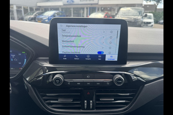 Ford Kuga 2.5 PHEV ST-Line X | SCI | 225pk | Adaptieve Cruise | Panoramadak | Winterpack | Head up Display | Rode Remklauwen | 19 inch velgen