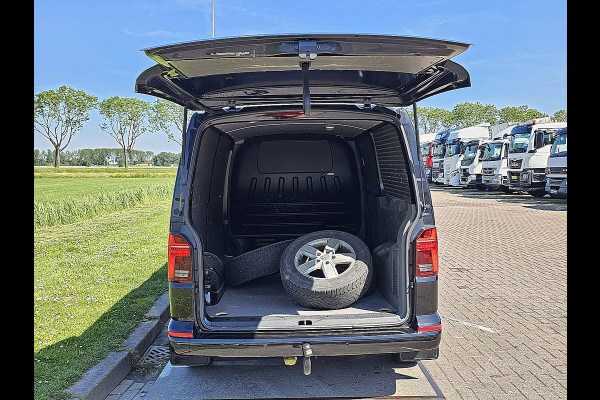 Volkswagen Transporter 2.0 TDI L2H1 L2H1 LED 150Pk Euro6 Bumpers-Kleur Lm-Velgen Airco!