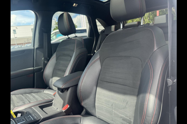Ford Kuga 2.5 PHEV ST-Line X | SCI | 225pk | Adaptieve Cruise | Panoramadak | Winterpack | Head up Display | Rode Remklauwen | 19 inch velgen