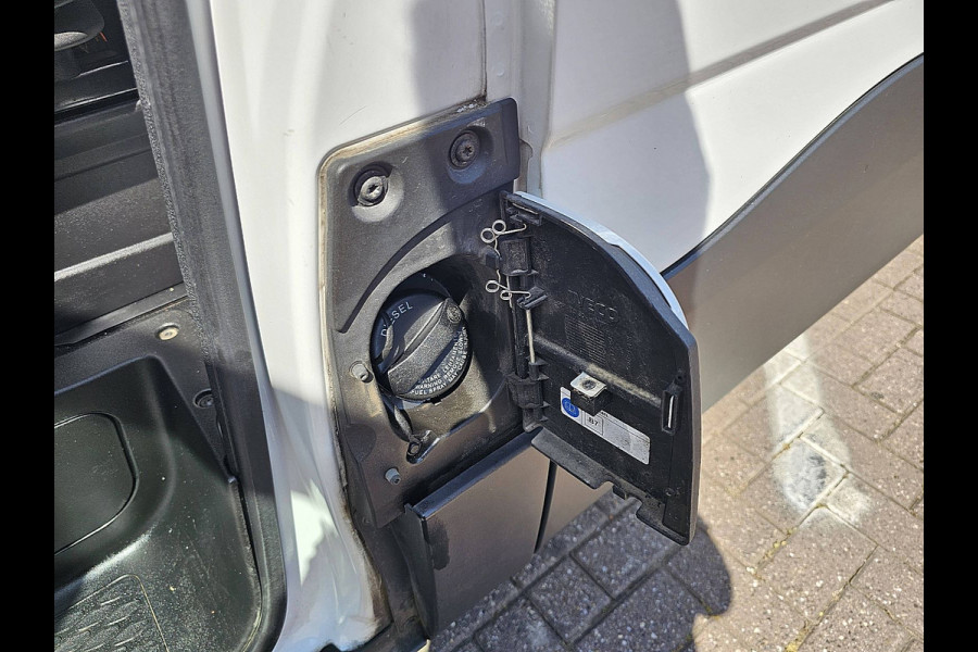 Iveco Daily 35S18 3.0L Automaat Led Camera Navi