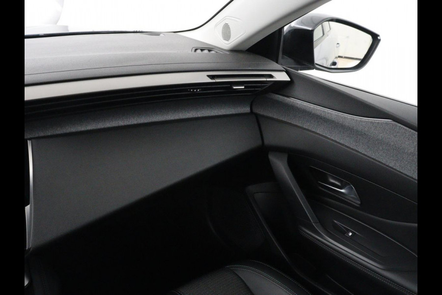 Peugeot 308 1.6 HYbrid 180 Allure Pack Business | Trekhaak | Camera | Carplay | Half leder | Adaptive cruise | Keyless | Parkeerhulp | Full LED | PHEV | Plug In