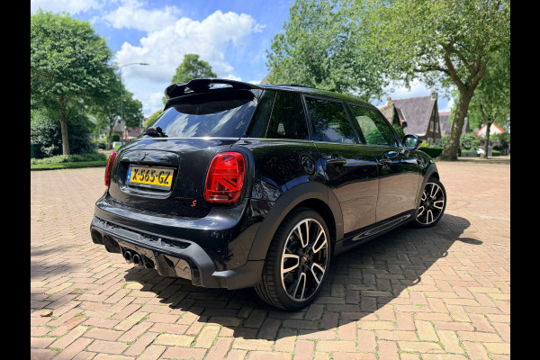 MINI Cooper S John Cooper Works | PANO | Carplay | BlackEd.