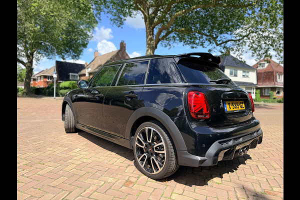MINI Cooper S John Cooper Works | PANO | Carplay | BlackEd.