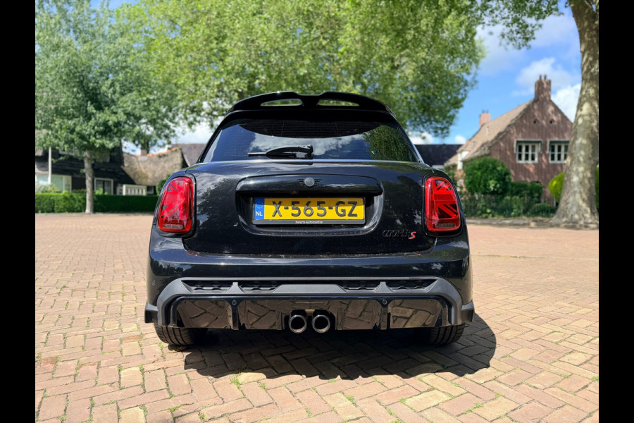 MINI Cooper S John Cooper Works | PANO | Carplay | BlackEd.