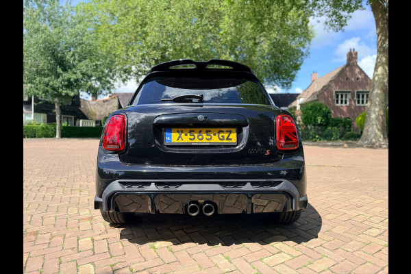 MINI Cooper S John Cooper Works | PANO | Carplay | BlackEd.